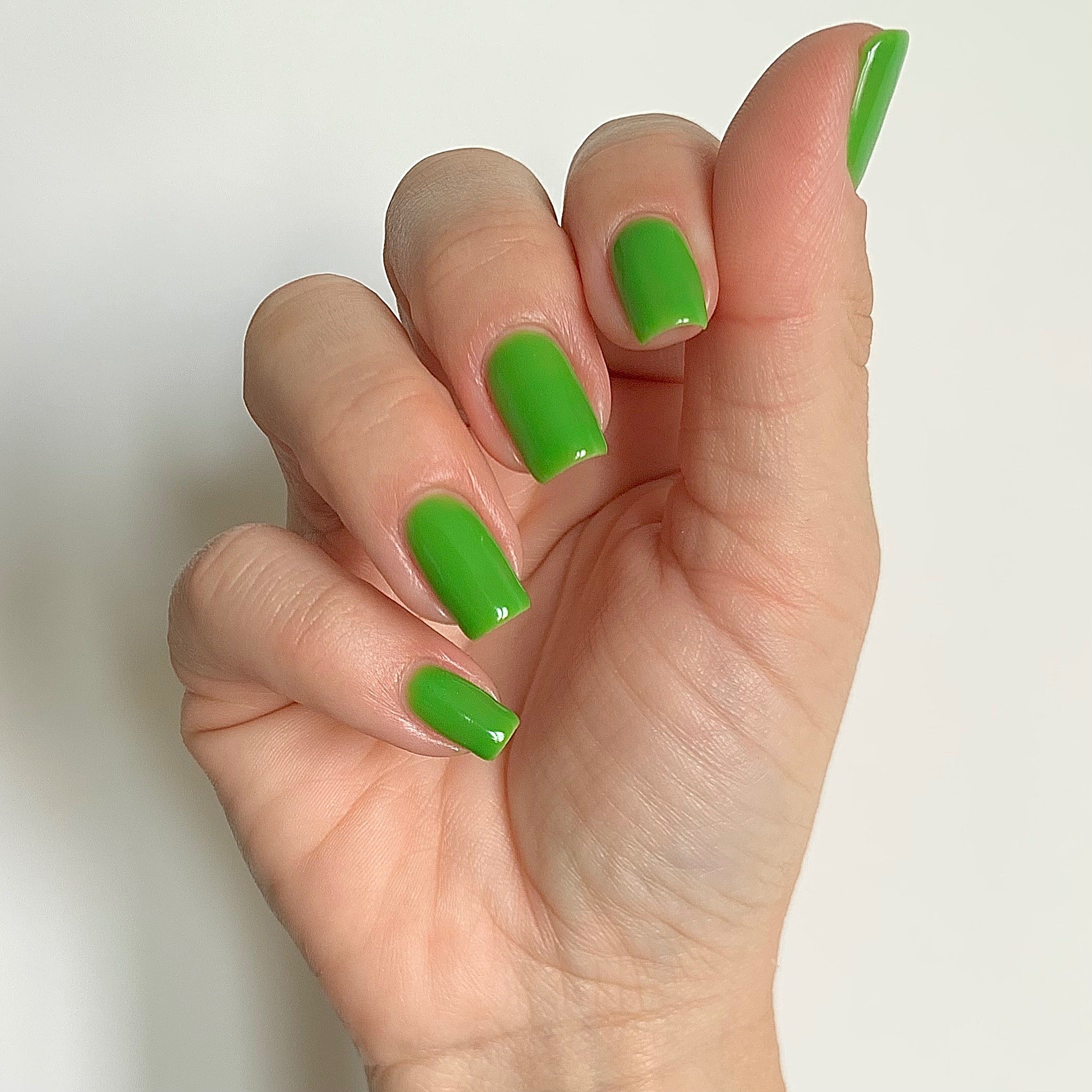 Looky Vernis Gel 3 en 1 #881 Dota (Collection Ciao Bella!)