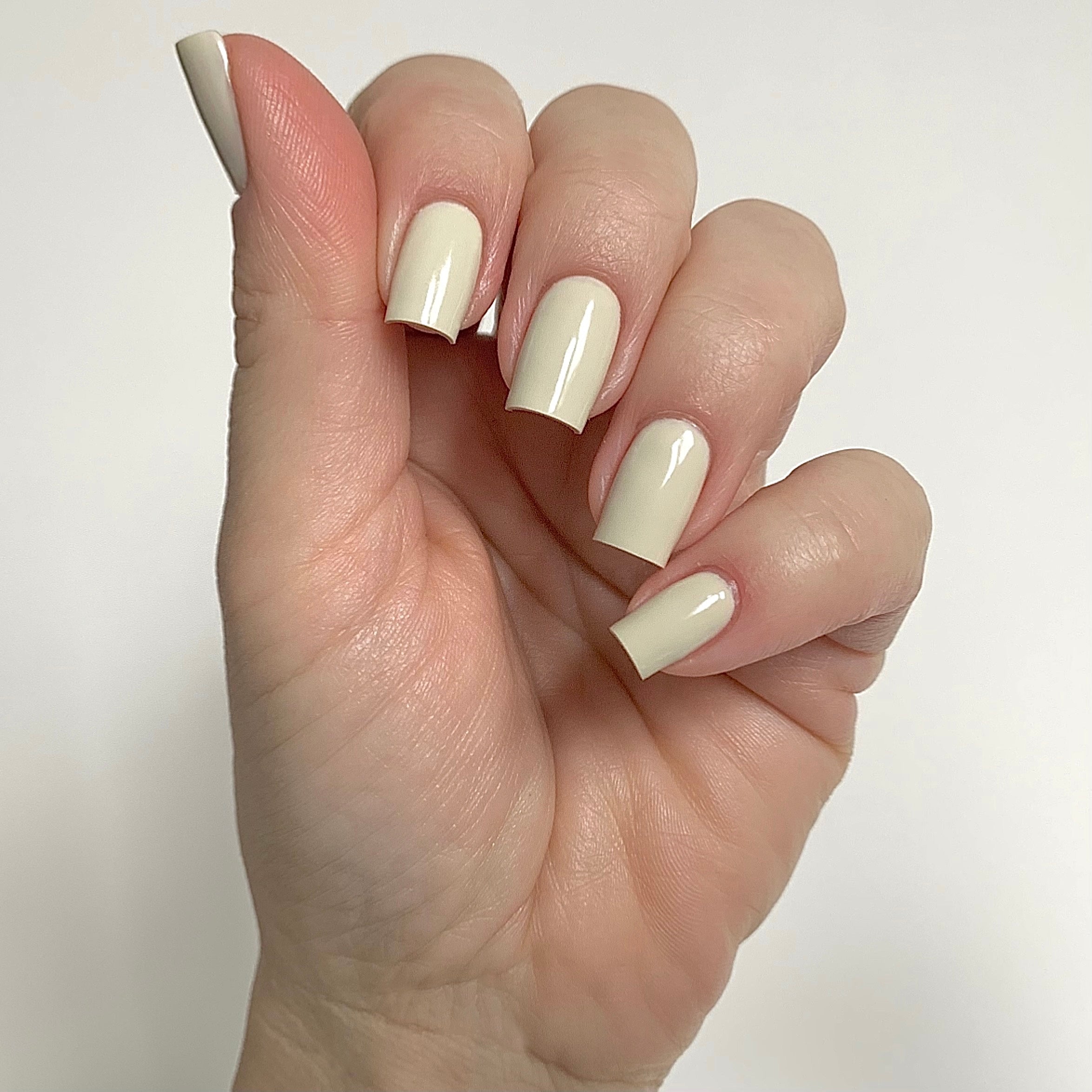 Looky Vernis Gel 3 en 1 #960 Fable (Collection Poésie Printanière)