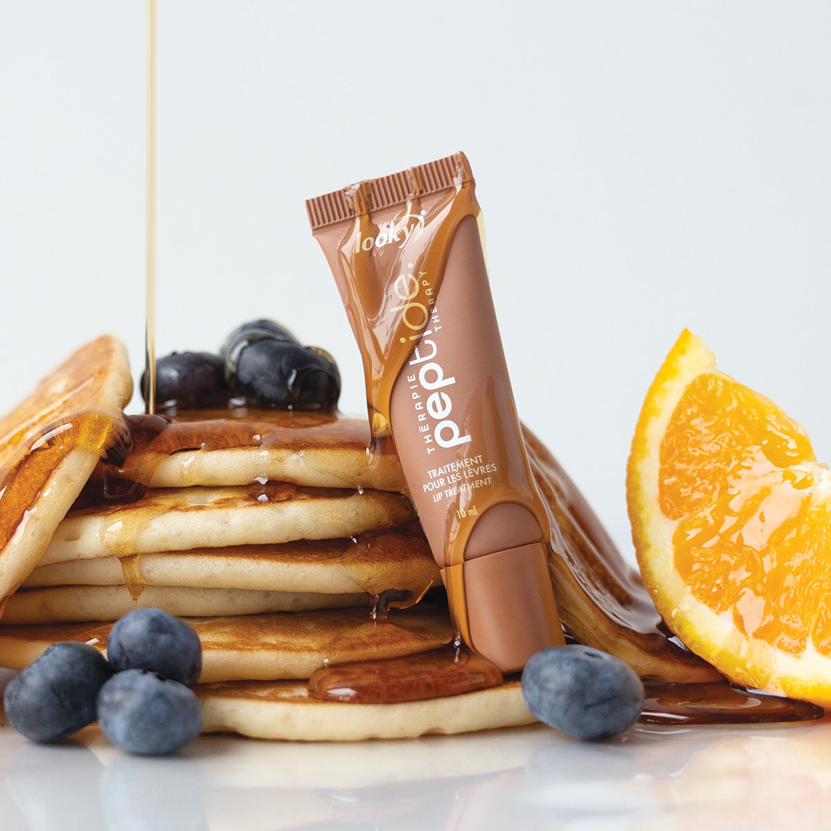 Looky Lèvres Peptide Therapy #5 Brunch