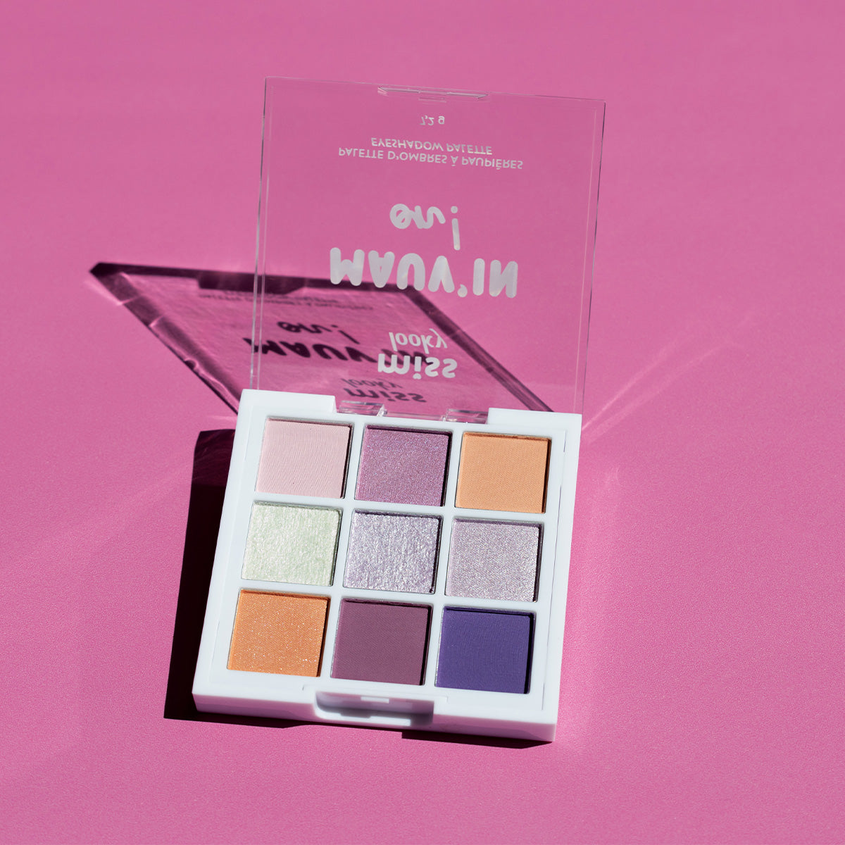 Miss Looky Eyeshadow Palette - Mauv'in on!