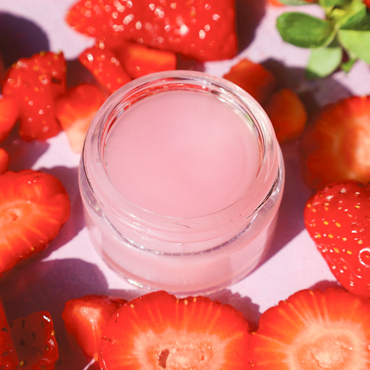 Looky Hydrating Lip Balm #1 - Strawberry