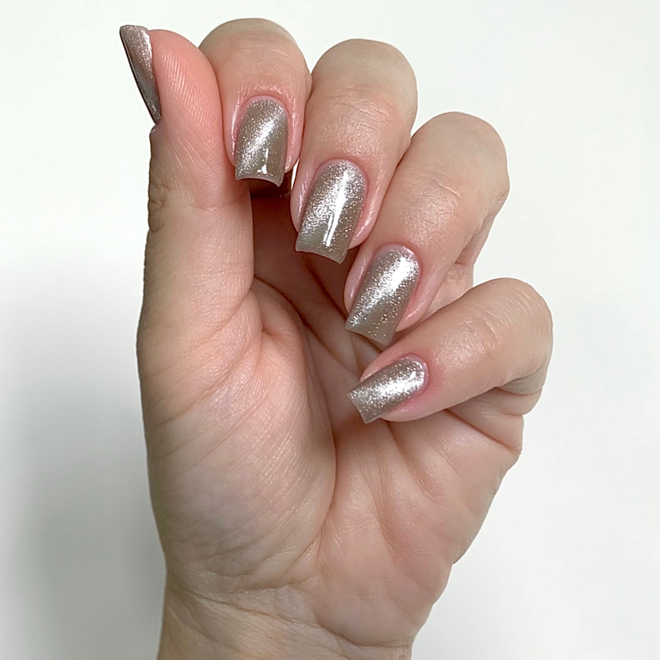 Looky Vernis Gel Velours Magnétique #1 Éclipse (Collection Poussières d'étoiles)
